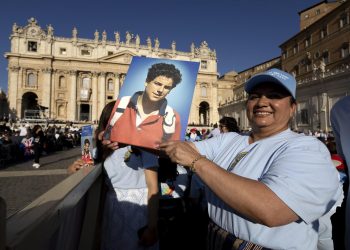 Carlo Acutis es canonizado y se convierte en el primer santo milenial