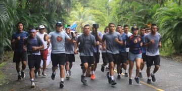 Antorcha Amatique, un evento cívico que conmemora el fervor patrio en Izabal