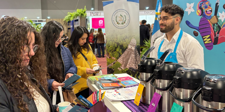 Guatemala promociona la variedad de su café en la Expo Café Uruguay 2025
