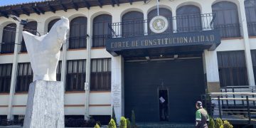 Presentan un "Amicus Curiae" a la CC para respaldar el acuerdo de Proveedores Transparentes. / Foto: Sistema de Información Cultural.