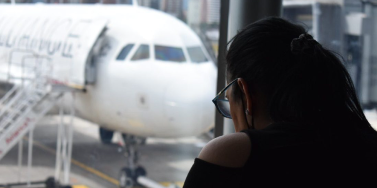 Aeronave en estado de urgencia aterriza sin contratiempos en el AILA. / Foto: archivo DGAC.