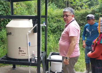 Instalan 138 hipocloradores en siete departamentos del país. (Foto: MSPAS)