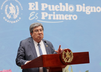 Secretario de Coordinación Ejecutiva de la Presidencia Víctor Hugo Godoy. / Foto: Noé Pérez