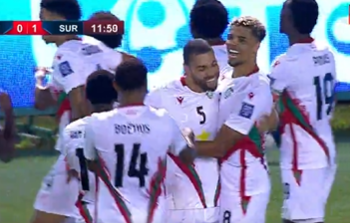 Baño de realidad de Surinam a El Salvador