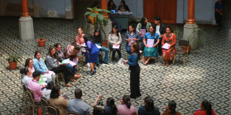 SBS ha realizado más de mil talleres de Educando en Familia 2025. / Foto: SBS.
