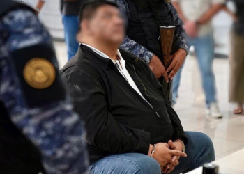 Roberto Carlo Girón Hernández, alias "Gordo", extraditado a Estados Unidos. / Foto: Embajada de Estados Unidos.