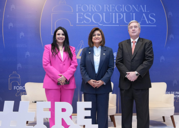 Vicepresidenta Herrera llama a fortalecer la institucionalidad y la integración. (Foto: Vicepresidencia)