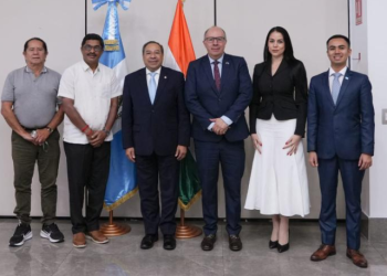 Minex facilita acercamiento con empresa india de la industria textil. / Foto: Minex.