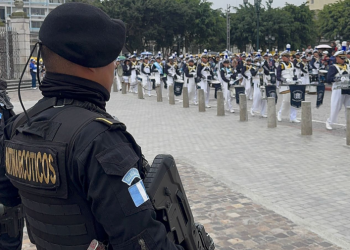 PNC brinda seguridad durante celebraciones patrias en todo el país