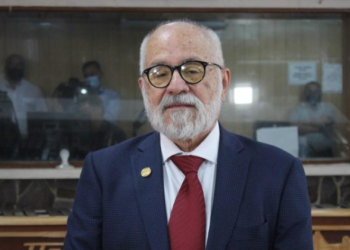 Radio TGW invita a escuchar la radionovela "La Venganza". / Foto: CIV.