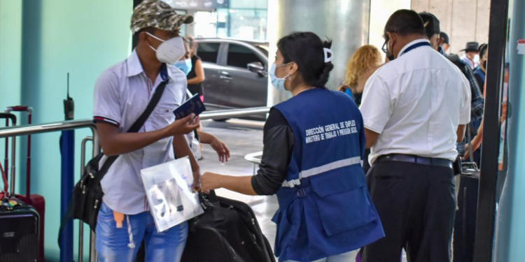Guatemaltecos podrán laborar en Canadá gracias al programa de Trabajo Temporal en el Extranjero./Foto: Mintrab.