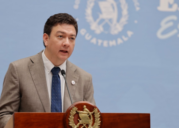 Director del Instituto Guatemalteco de Migración (IGM), Danilo Rivera. / Foto: Analí Camey