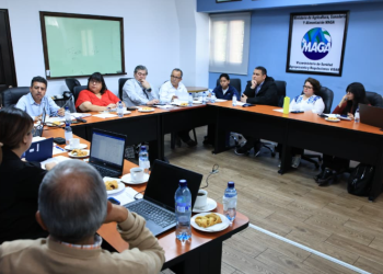 La actividad fue encabezada por Mayra Motta, viceministra del Visar. / Foto: MAGA.