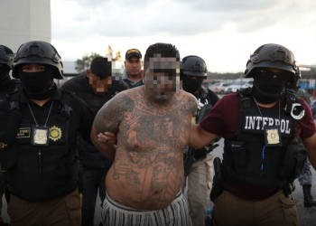 Rudy N, de 44 años, apodado “Smoking”, es presunto líder de una clica de la pandilla del Barrio 18. / Foto: Mingob