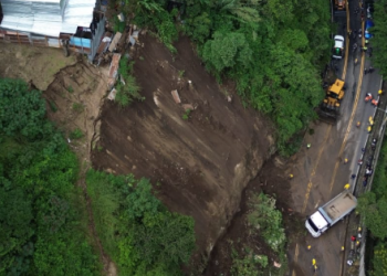 Conred atiende deslizamiento en avenida Hincapié. / Foto: Conred.