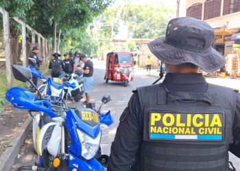 Estas medidas incluyen la ejecución de operativos de seguridad ciudadana y la presencia reforzada en zonas con alta incidencia criminal. / Foto: PNC.