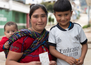 Mides lleva el Bono Social a Cajolá, Quetzaltenango./Foto: Mides.