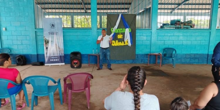 Escuelas Seguras fortalece la responsabilidad parental en Champerico