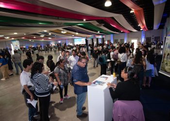 Feria Nacional de Becas llevó información a más de 2 mil guatemaltecos. / Foto: Segeplan.