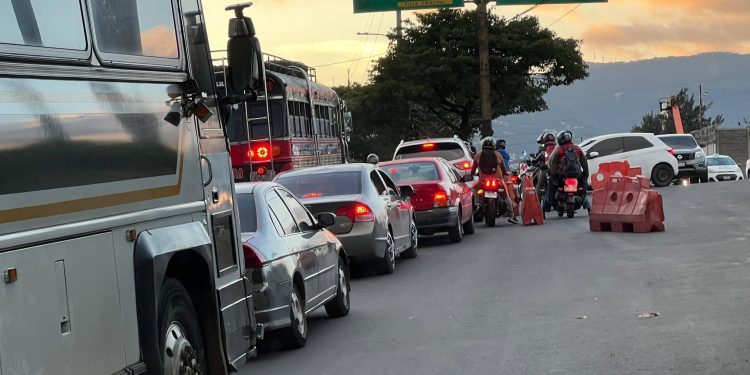 El plan aprovecha infraestructura actual y plantea más construcciones para aliviar el tráfico en la metrópolis. / Foto: PMT Villa Nueva.