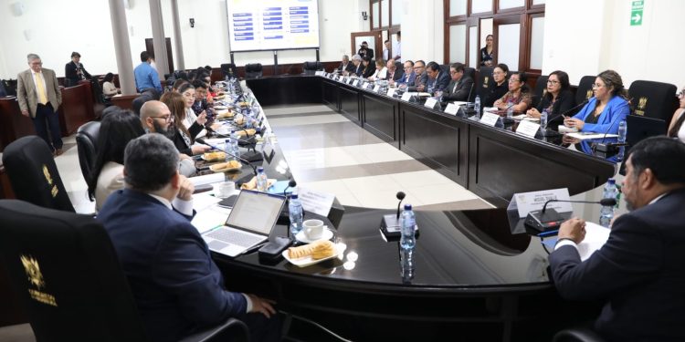 Autoridades avanzan en plan interinstitucional de recepción de menores no acompañados