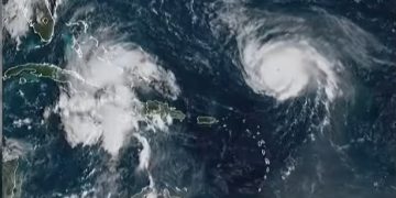 La tormenta tropical Imelda avanza hacia las costas de EE. UU. donde podría causar marejadas y fuerte oleaje.