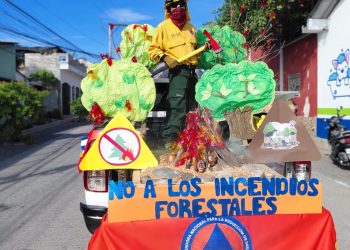 Festejan el aniversario de independencia con mensajes a favor del medio ambiente. / Foto: Gobernación Departamental de Zacapa.