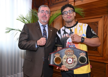 Presidente Arévalo recibe a Lester Martínez