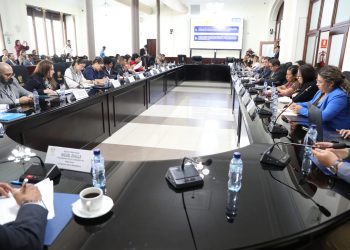 Zacapa fortalece acciones para garantizar protección de niños migrantes retornados