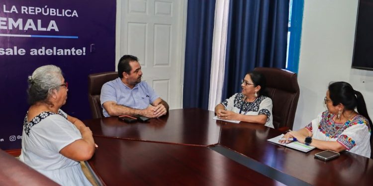 Fortalecen acciones para la defensa de los derechos de las mujeres indígenas en Petén