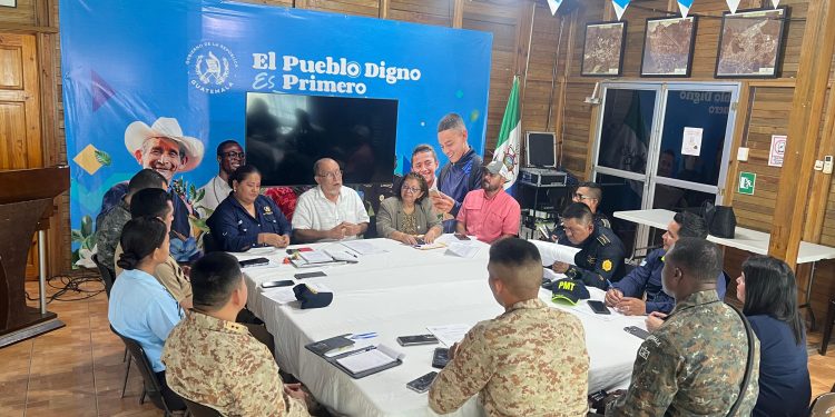 Izabal conmemora el mes patrio bajo el lema “Rescatando Valores Cívicos, Culturales y Espirituales”
