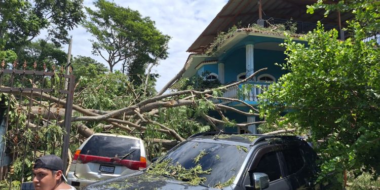 Coordinan acciones para atender a damnificados por lluvias en Retalhuleu