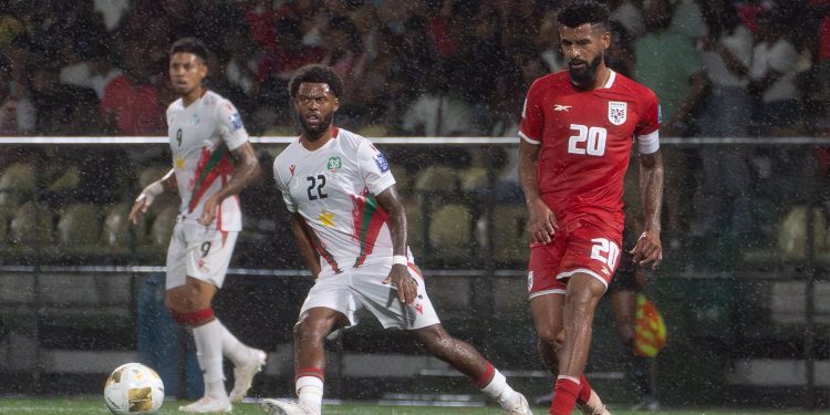 Panamá tropieza y deja escapar los primeros puntos ante Surinam