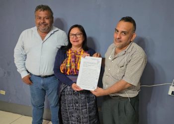 Firman convenio para reposición del Centro de Atención Permanente en San Miguel Pochuta