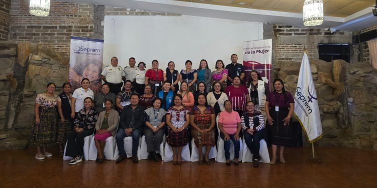 Comisión Regional de la Mujer fortalece la equidad de género y la planificación en Huehuetenango y Quiché