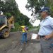 Covial realiza trabajos de mantenimiento vial en el cruce El Zarco, Santa Cruz Muluá