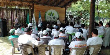Concluye campaña de reforestación Sembrando Huella en Zacapa