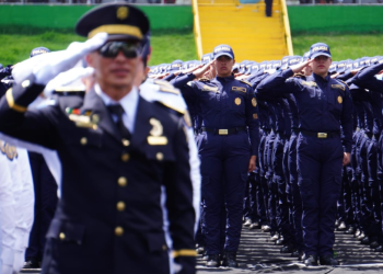 Nuevos agentes y ascensos en las filas de la PNC. / Foto: Mingob