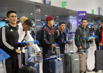 Guatemaltecos emprendieron viaje a Alemania con el programa de Trabajo Temporal en el Extranjero./Foto: Mintrab.