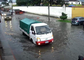 Conred atiende emergencias por lluvias en todo el país. / Foto: Conred.