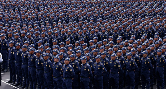 Un total de 3 mil 229 nuevos elementos de la Policía Nacional Civil se sumaron a las filas de la institución. / Foto: Alex Jacinto