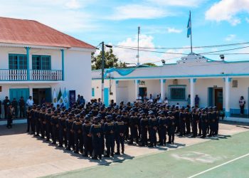PNC en Petén se fortalece con la incorporación de nuevos agentes y tres subinspectores