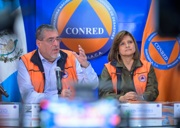Presidente y vicepresidenta articulan acciones de respuesta ante emergencias por lluvias. (Foto: Álvaro Interiano)