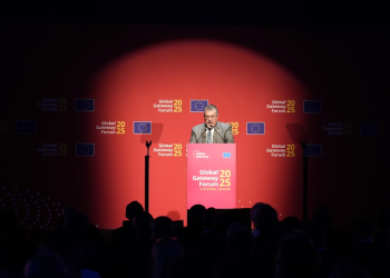 Presidente Bernardo Arévalo destaca avances en economía y lucha contra la corrupción en el Global Gateway Forum