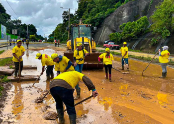 Suspenden labores en el km 24 de la ruta a El Salvador./Foto: CIV.