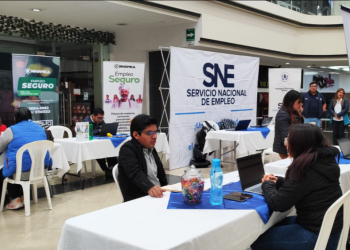 Feria de Empleo del Sector Turismo llega a Retalhuleu. / Foto: Mintrab.