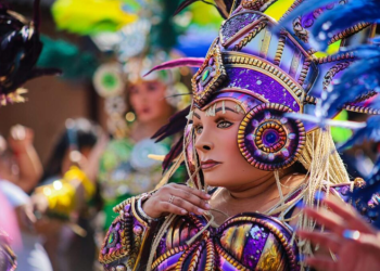 ¡Tradición, color y alegría! El Encuentro de Conviteros 2025 llena de fiesta el Centro Histórico. / Foto: MCD.