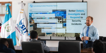 Capacitan a personal para responder a emergencias cibernéticas./Foto: SIT.