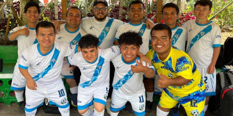 Selección de fútbol talla baja de Guatemala. / Foto: MCD.