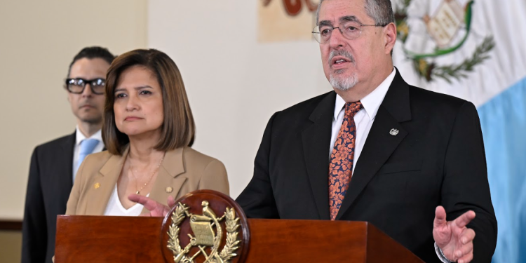 El presidente Bernardo Arévalo refrendo la lucha del Gobierno de Guatemala contra actores corruptos. (Foto: Álvaro Interiano)
